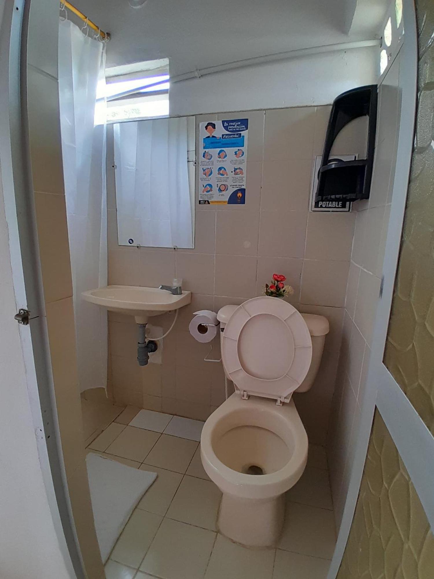Necoclí Hostal Princesa Katia מראה חיצוני תמונה