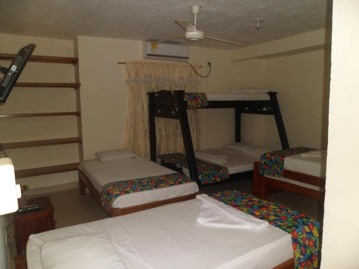 Necoclí Hostal Princesa Katia מראה חיצוני תמונה